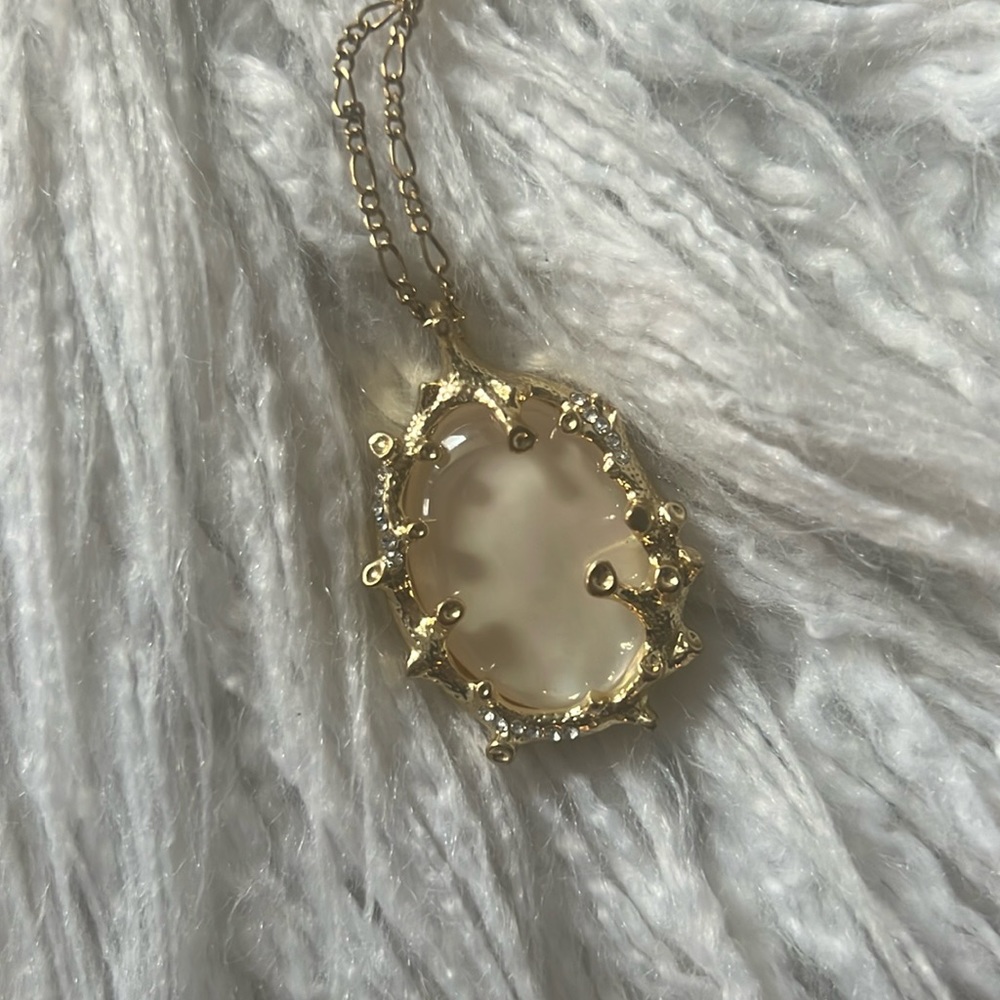 Lilly Pulitzer pendant
